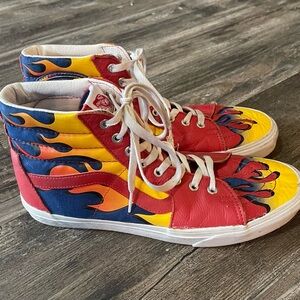 Hi Top Flames Men’s Vans